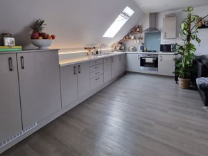Kitchen- click for photo gallery